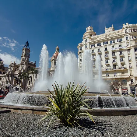 Апартаменты Parker The Urban Flats