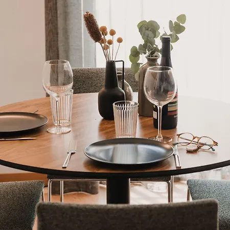 Parker The Urban Flats Апартаменты *