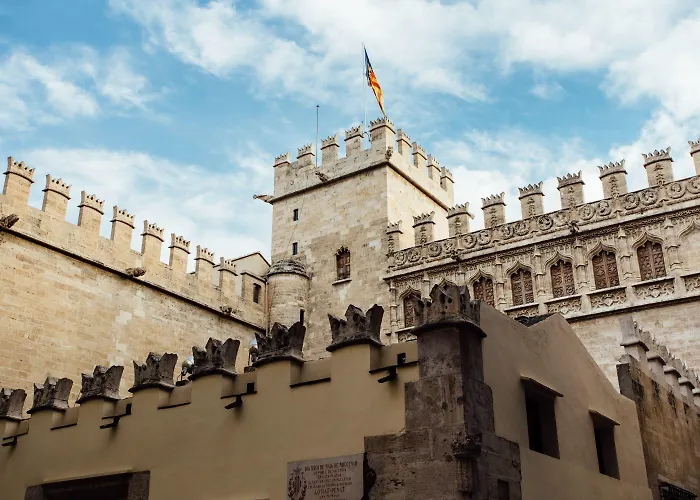 Parker The Urban Flats Апартаменты